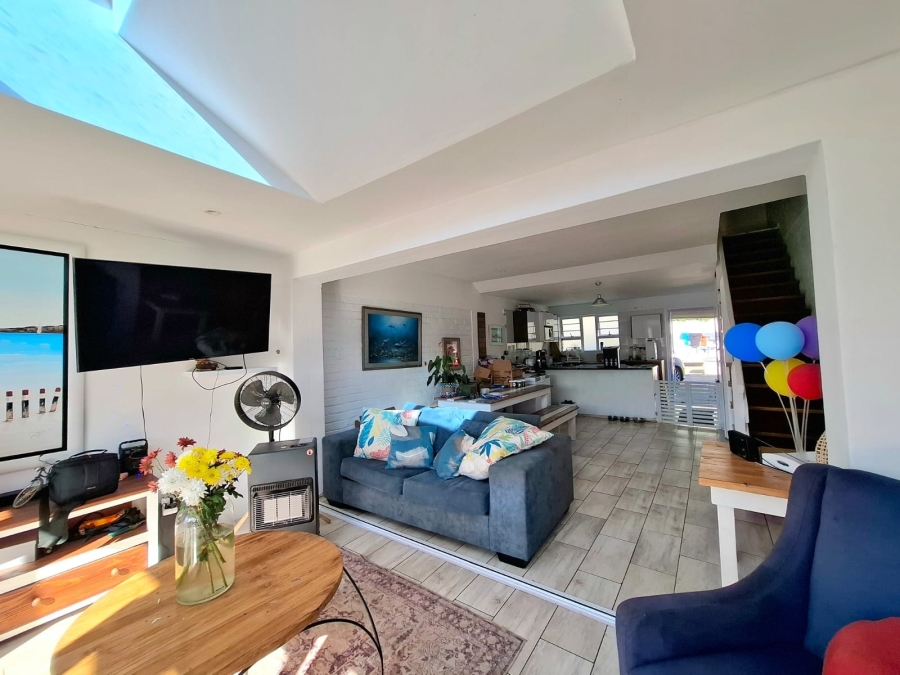 2 Bedroom Property for Sale in Bonza Bay Eastern Cape